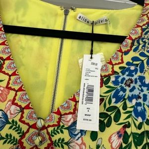 Alice & Olivia floral A-line dress new with tags size 4